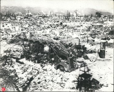 ​广岛原子弹爆炸事件：城中超过十万人因此丧生