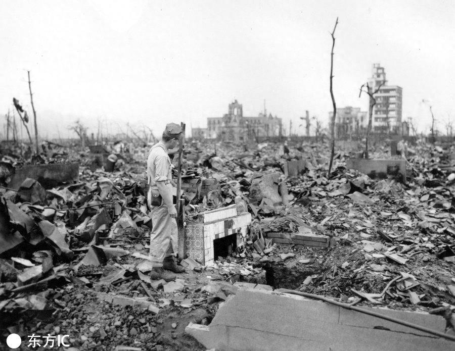 广岛原子弹爆炸事件：城中超过十万人因此丧生