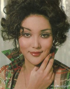 ​香港邵氏电影风月女星《余莎莉》