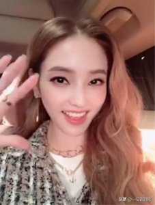 ​韩彩英久违公开近况 丈夫花费1亿将她娶进门 自曝婚后滴水不沾