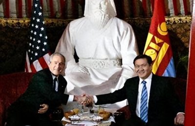 ​亲美的蒙古国总统恩赫巴亚尔，四个角度分析他为何突然跑路韩国？