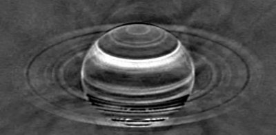 ​土星上长达100年的风暴挑战我们对气体巨行星的认识