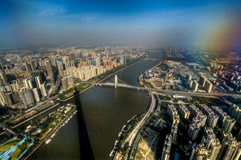 广州塔摩天轮,世界最高摩天轮,由16个