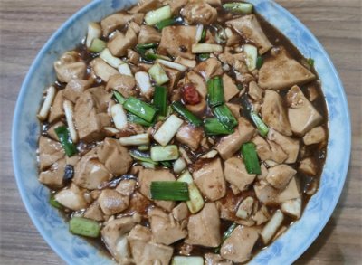 ​简单易学超好吃的炖豆腐