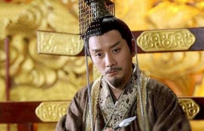 ​西晋的灭亡：从宫廷斗争到八王之乱，司马家族自相残杀，生灵涂炭