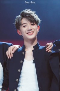 夏之光的双眼皮是割的吗?夏之光是整容了吗?史上最全辟谣来袭