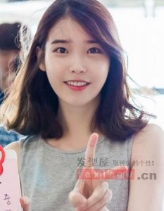 ​齐肩发型怎么剪好看 简约打理也时尚