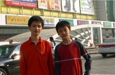 他13岁演《快乐星球》丁凯乐，出了书留了学，如今长成这样了