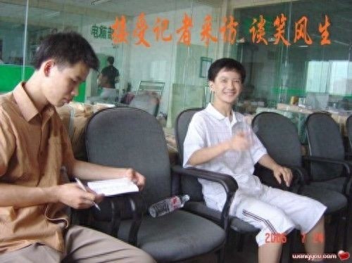 他13岁演《快乐星球》丁凯乐，出了书留了学，如今长成这样了