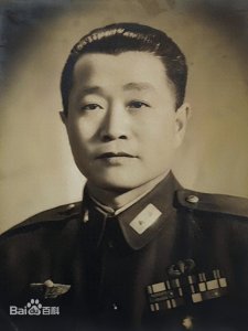 ​杜聿明：铁骨忠魂的抗日名将