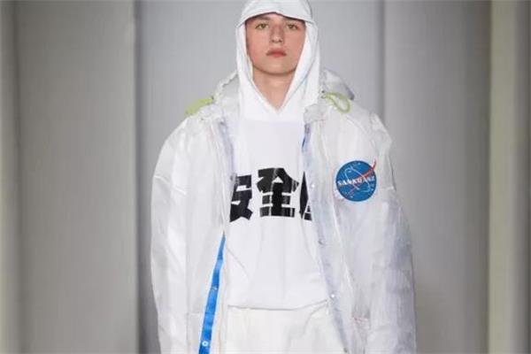 上官喆是怎么火的 国潮设计师的代表