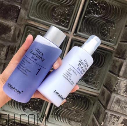 水乳早上用还是晚上用 水乳早上用和晚上用的作用 水乳早上用还是晚上用 水乳早上用和晚上用的作用