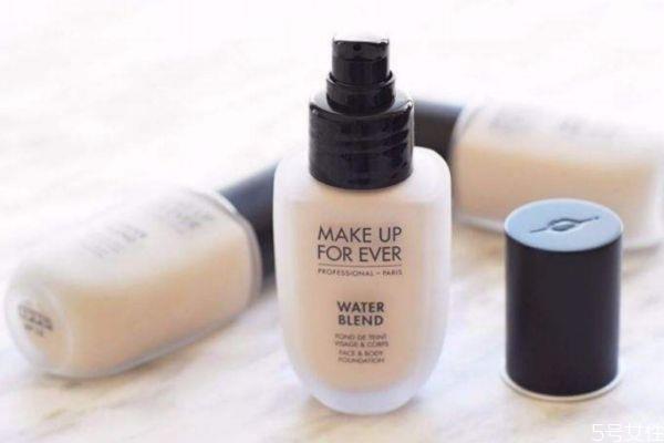 粉底液干了倒不出来怎么办 粉底液干了怎么处理 粉底液干了倒不出来怎么办 粉底液干了怎么处理