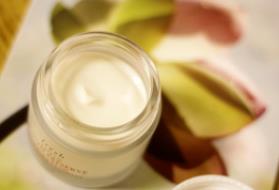 fresh睡莲面霜孕妇可以用吗?孕妇可用 fresh睡莲面霜孕妇可以用吗?孕妇可用