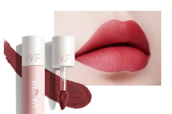 唇泥会不会沾杯 唇泥怎么不沾杯 唇泥会不会沾杯 唇泥怎么不沾杯