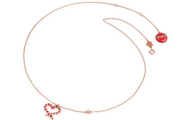 肥宅快乐水项链多少钱 周大福可口可乐项链价格