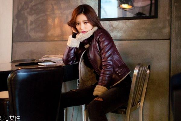 羊羔毛外套掉毛怎么办 教你三招解决掉毛 羊羔毛外套掉毛怎么办 教你三招解决掉毛