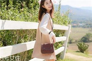 怎么穿衣服更淑女?轻松提升你的优雅魅力 怎么穿衣服更淑女?轻松提升你的优雅魅力