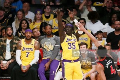 ​从非洲难民到如今湖人内线“大腿”，加布里埃尔的励志故事