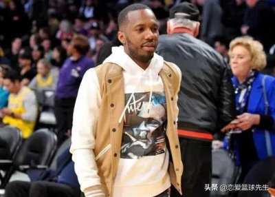 ​一直以来都以为里奇保罗是NBA第一经纪人，对不起是我眼拙了