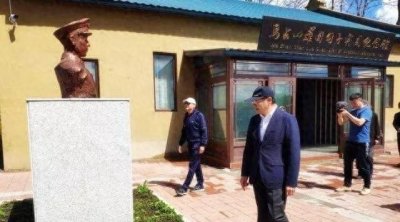 ​马占山的义子，打响了抗日战争第一枪，且成中国第一个断头将军