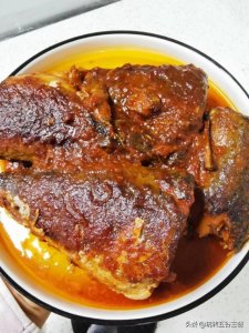 ​爱吃鱼， 还不会择刺咋办？那就做盘美味的茄汁沙丁鱼吧！