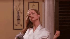 头发很油是什么原因 为什么头发总是很油