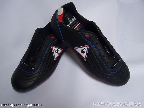 足球鞋的种类(足球鞋品牌大百科)(69)
