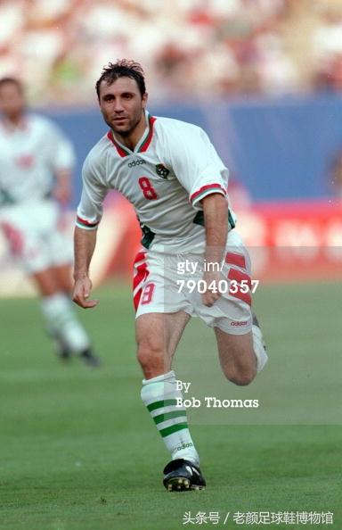 足球鞋的种类(足球鞋品牌大百科)(62)