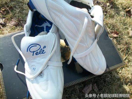 足球鞋的种类(足球鞋品牌大百科)(102)