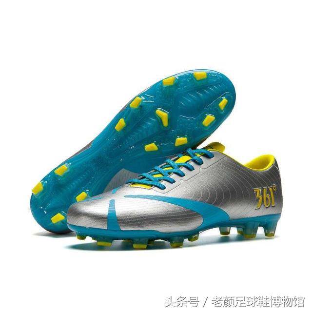 足球鞋的种类(足球鞋品牌大百科)(174)