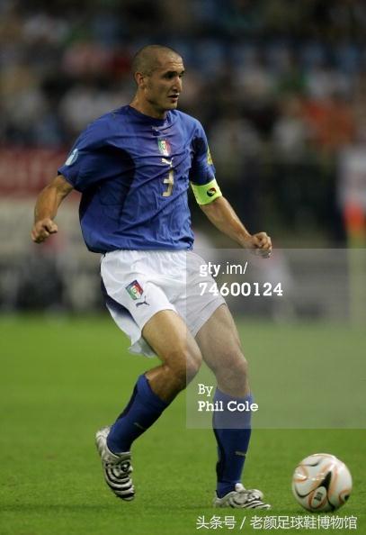 足球鞋的种类(足球鞋品牌大百科)(26)