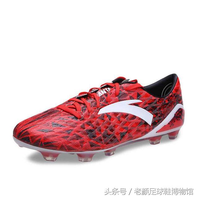 足球鞋的种类(足球鞋品牌大百科)(18)