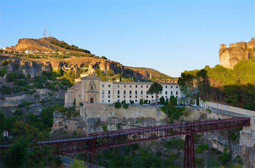 真实美景：西班牙昆卡市