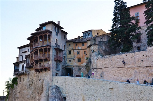 真实美景：西班牙昆卡市