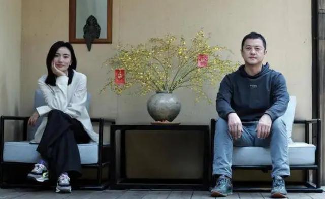 当年李亚鹏为什么要与王菲结婚 李亚鹏离婚后娶妻生子(33)