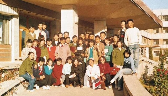 海霞现任老公是干什么的 海霞母亲早年瘫痪(6)