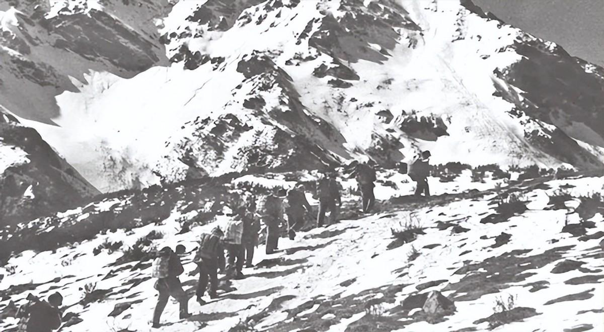 飞夺泸定桥的22勇士后来的情况如何-（飞夺泸定桥的资料）