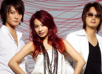 ​为什么詹雯婷会离开飞儿乐队（詹雯婷依旧风光无限）