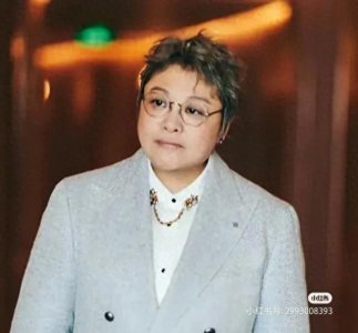 ​管彤与韩红：绯闻背后的职场沉浮