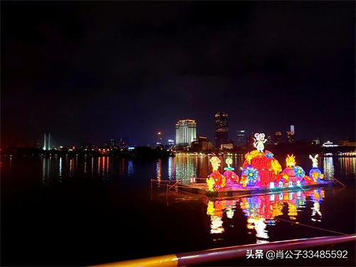 2020惠州西湖花灯会美爆了