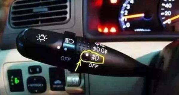 科三灯光模拟操作的全部过程,科三模拟灯光如何操作视频图1