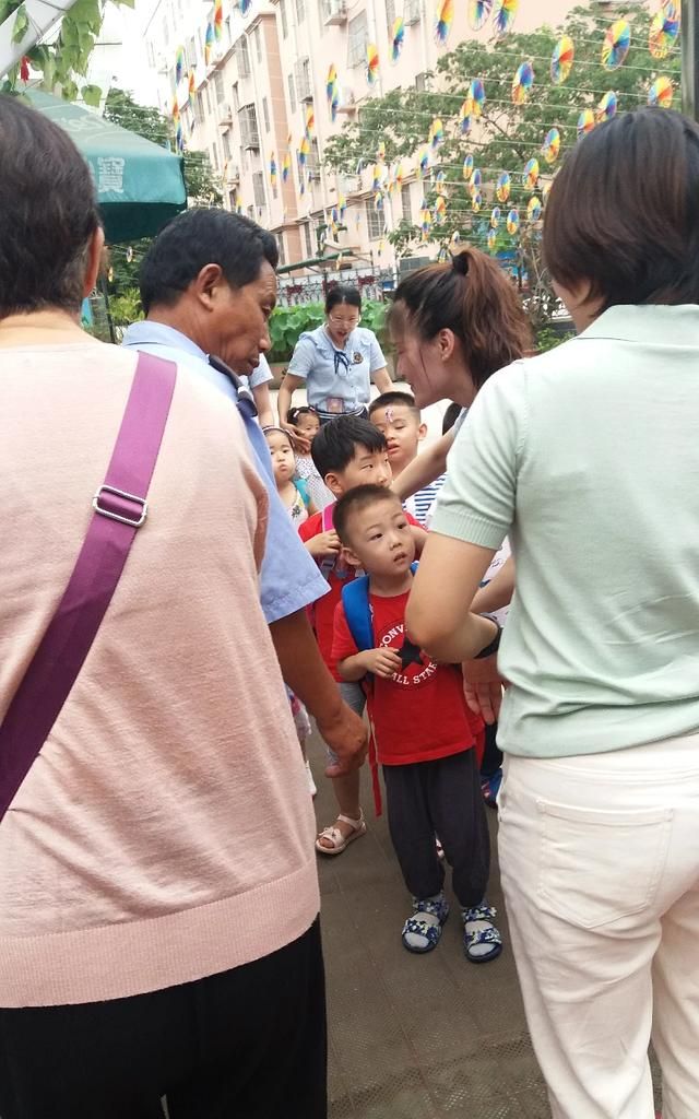 什么是诺言，你觉得什么是“不信守承诺”？你是如何看待不信守承诺的人的？图7