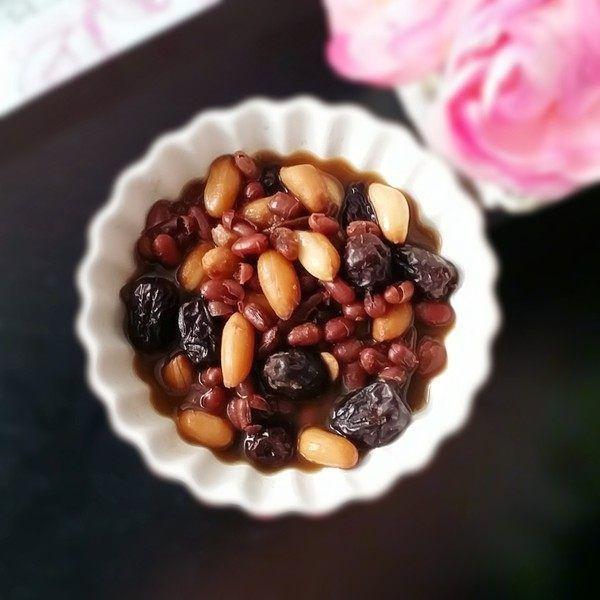 女人喝好四红汤,脸色红润好气色,比打玻尿酸还管用,年轻20岁