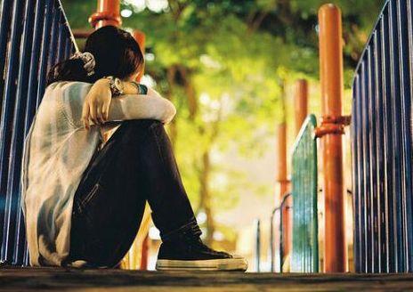 被美女踩在脚下怎么办？通过正确的处理方式来转变