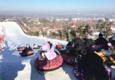 ​来辽源凯迪冰雪乐园 让冰雪项目点燃你的热情