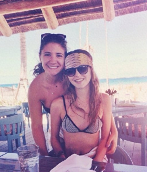 甜美迷人,NBA雄鹿老板千金,身材没得挑