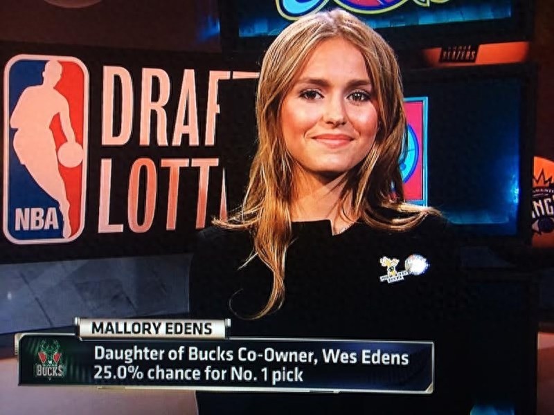 甜美迷人,NBA雄鹿老板千金,身材没得挑