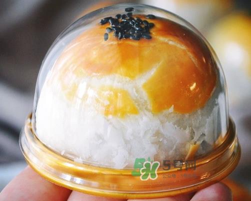 蛋黄酥为什么会开裂？蛋黄酥开裂原因