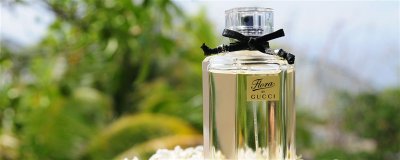 香水留香时间和什么有关